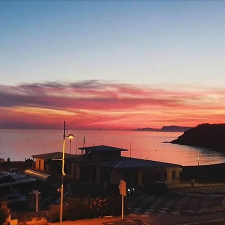 T2 Magnifique Vue Mer Panoramique Six-Fours-les-Plages Exteriér fotografie